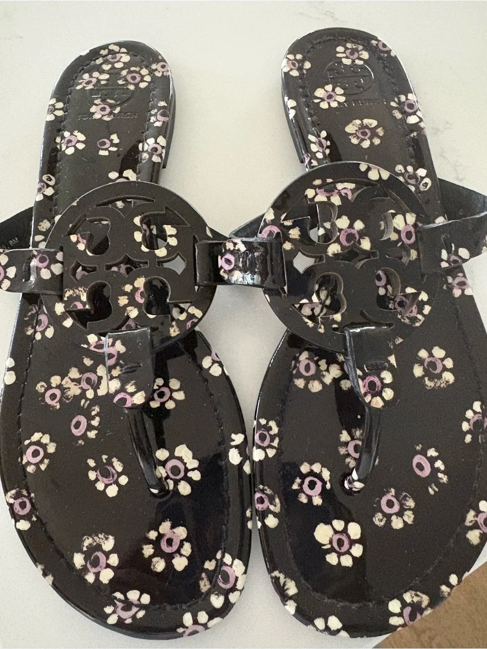 Tory Butch Black Floral Patent Thong Sandals